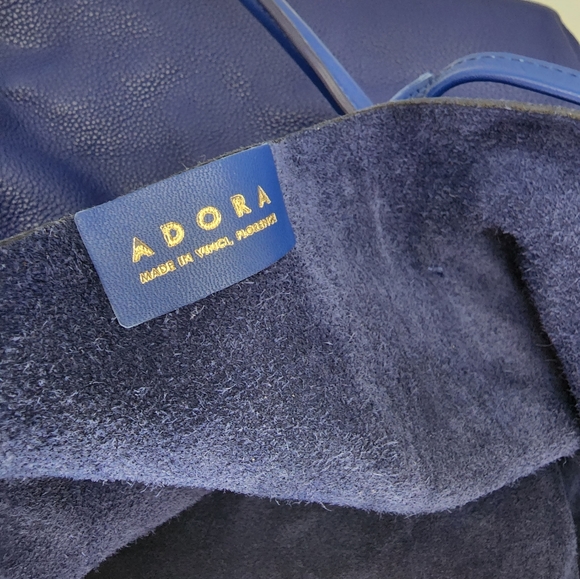 Adora Italian Leather bag - Picture 2 of 2